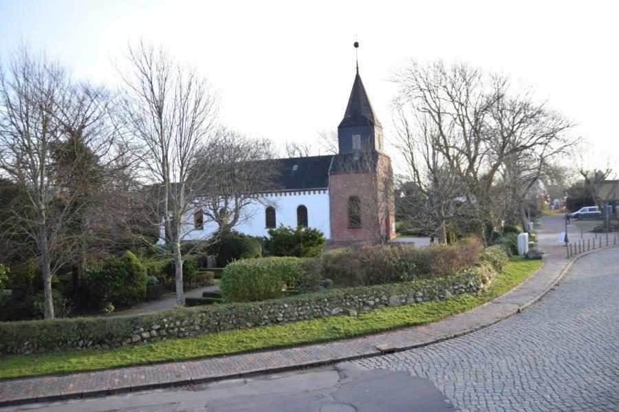 Einfach Eingerichtete Masionettewohnung. Westerland Extérieur photo